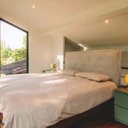 Villa Exceptional Architect With It's Private On 20 Acres