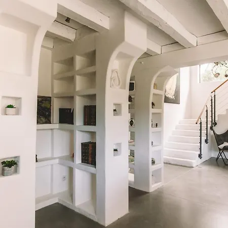Exceptional Architect With It's Private On 20 Acres * Angresse