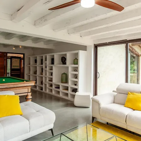 Villa Exceptional Architect With It's Private On 20 Acres Angresse