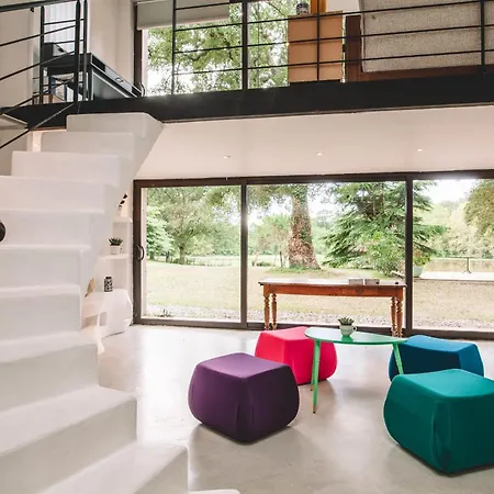 Exceptional Architect With It's Private On 20 Acres