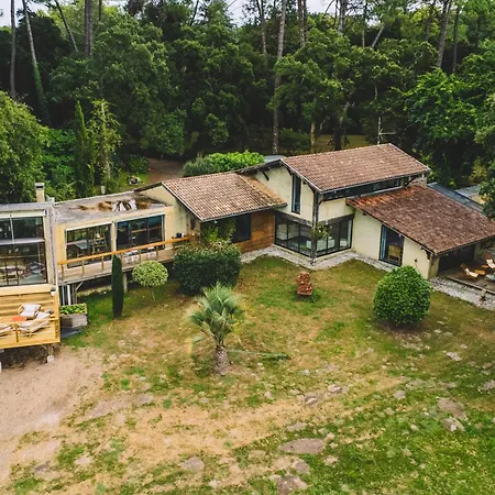 Villa Exceptional Architect With It's Private On 20 Acres
