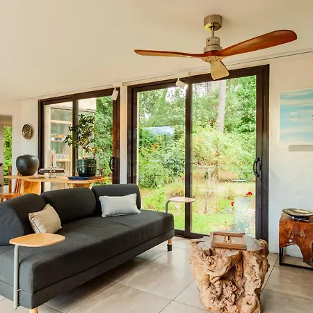 Exceptional Architect With It's Private On 20 Acres Villa Angresse
