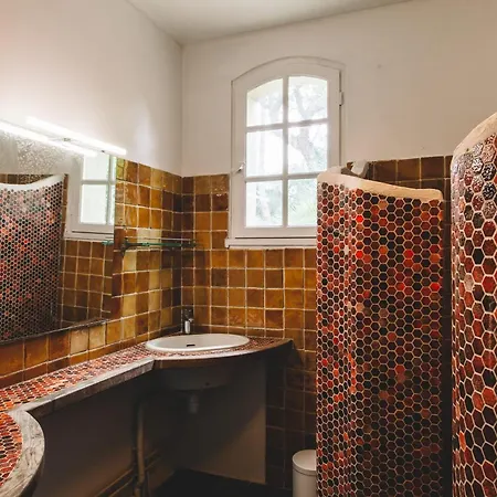 Exceptional Architect With It's Private On 20 Acres Villa