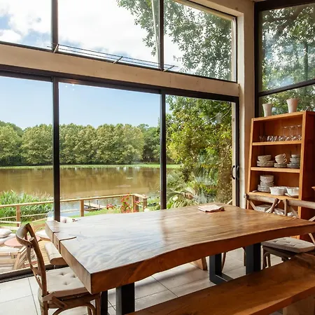 Villa Exceptional Architect With It's Private On 20 Acres *